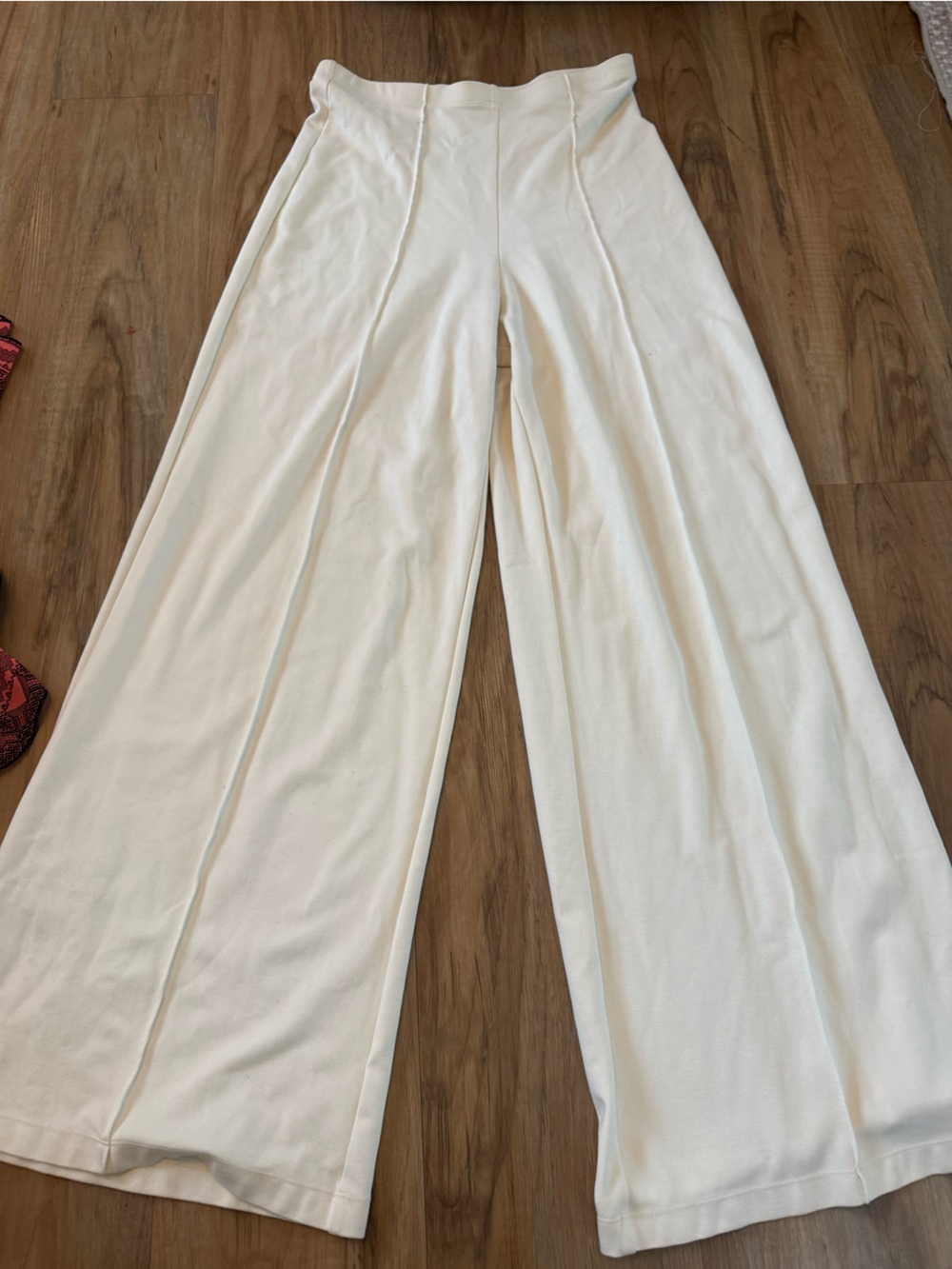 Max Studio Wide Leg Cream Pants